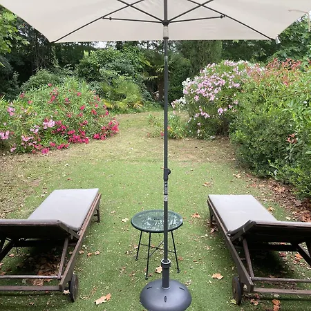 Apartment Pezenas Cottage: Terrace, Garden & Pools In Domaine Heart *